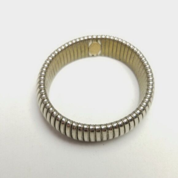Vintage Silver Tone Ribbed Stretch Bangle Bracelet, Unisex Minimal Stacking - Picture 4 of 6